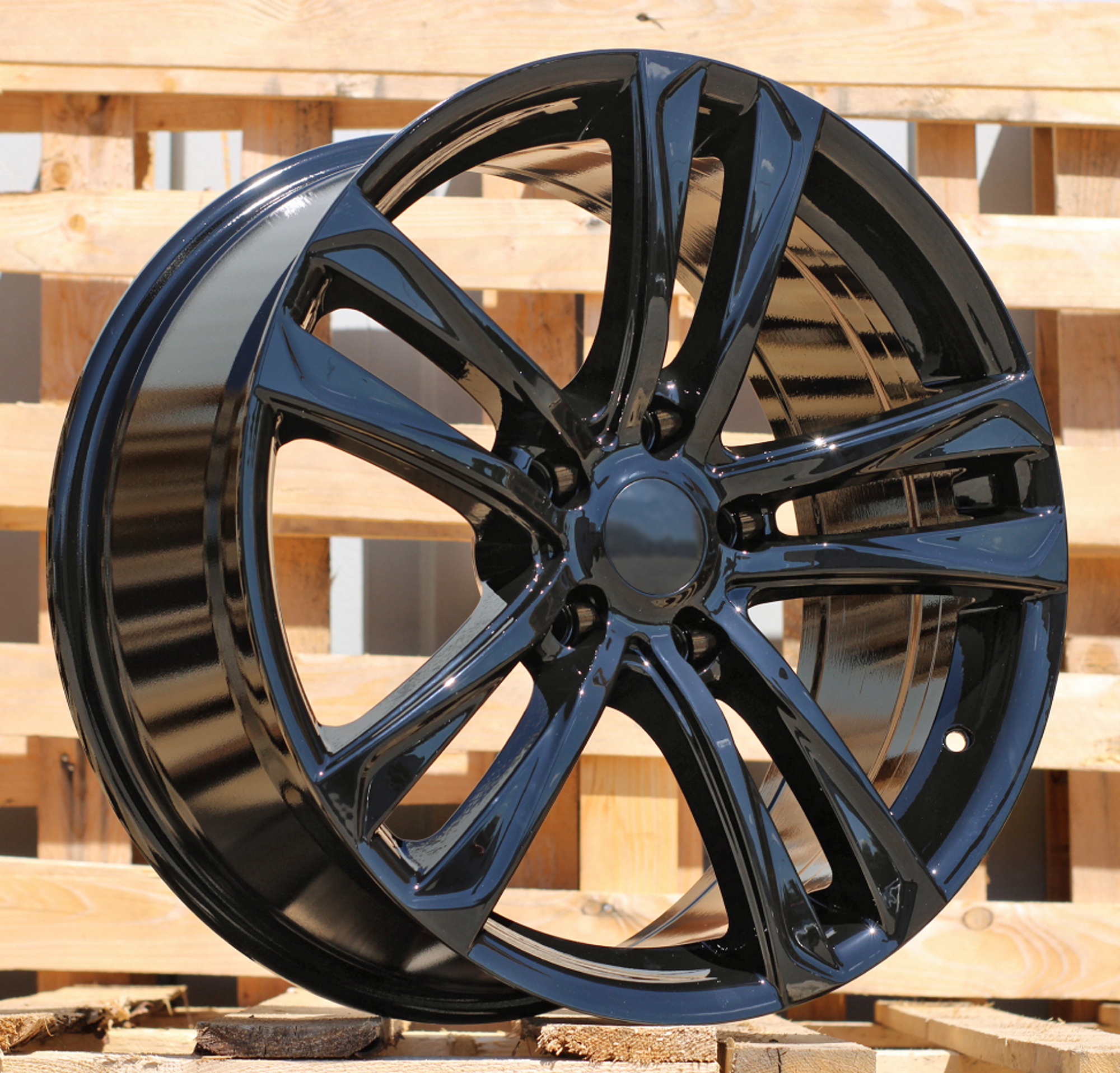 R15x6 4X100 ET 45 60.1 BK798 Black (BL) For RACIN (R)