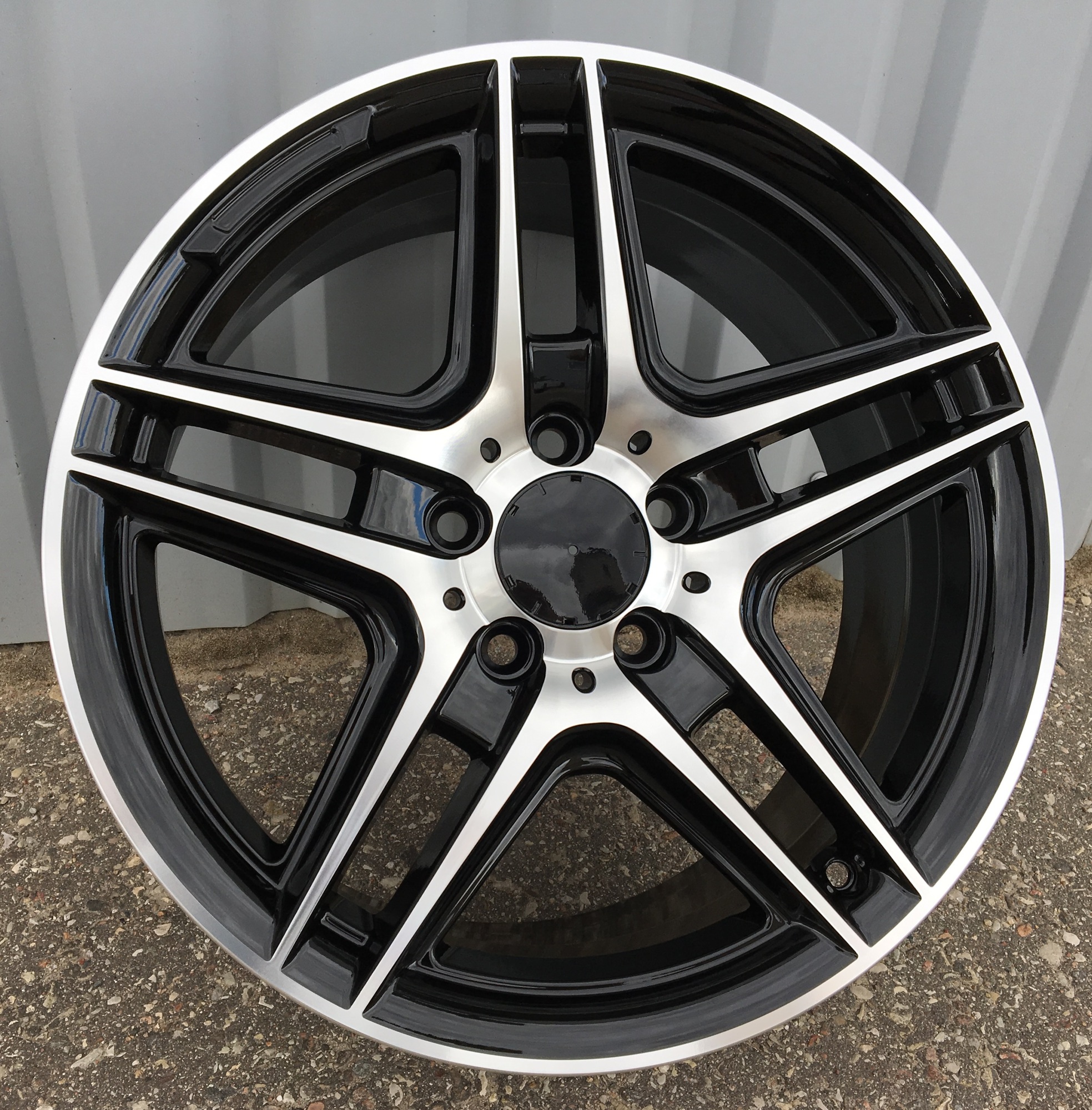 R17x7.5 5X112 ET 45 66.6 SSA02 Black Polished (MB) For MER (Z1)