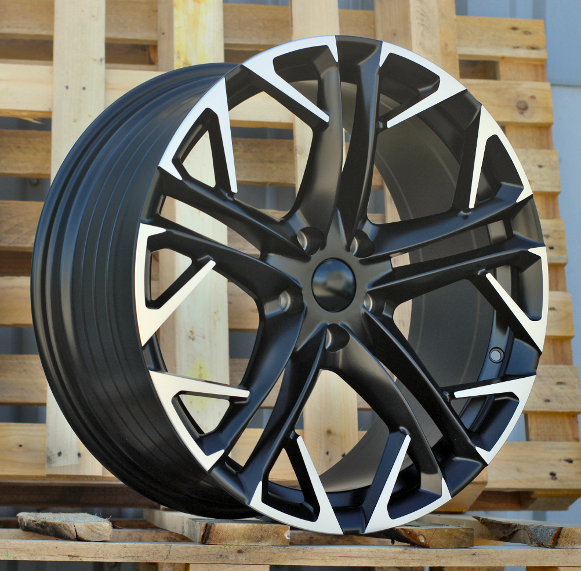 R18x8 5X112 ET 38 57.1 YF5719 Black Polished Half Matt (MBHM) For CUPRA (Z5) (HYBRID FORGED)